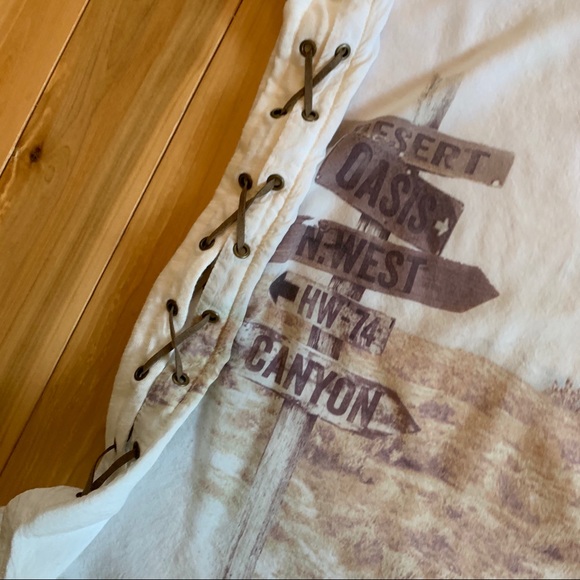 2/$15 Slouchy tee with leather look lacing. - Picture 4 of 11